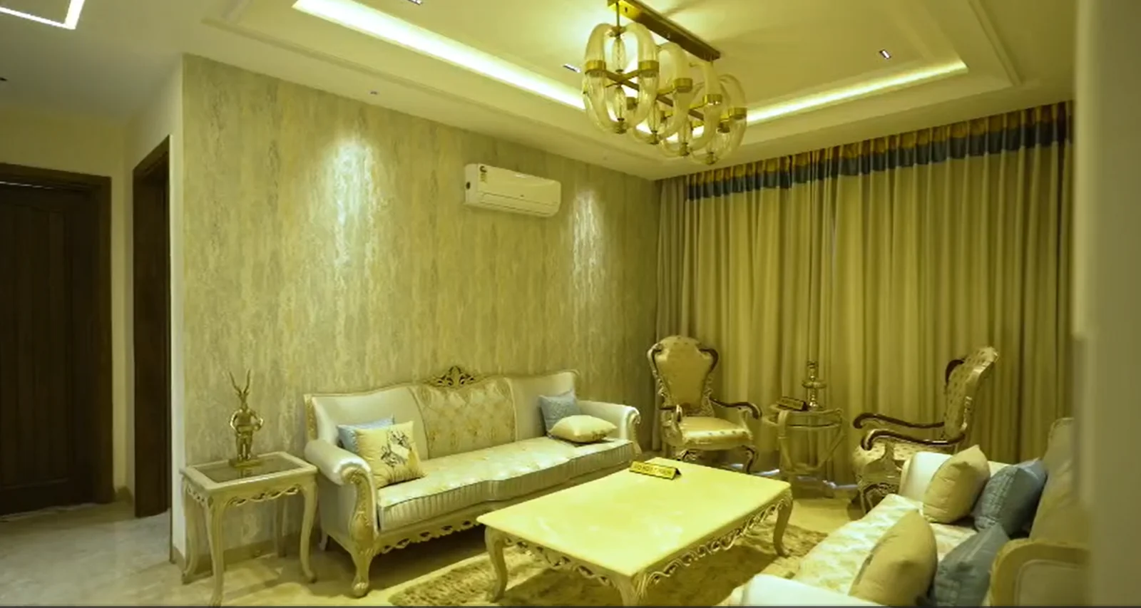 Living Lounge - sample flat at The Lutyens, luxury 3 BHK flats in Mohali